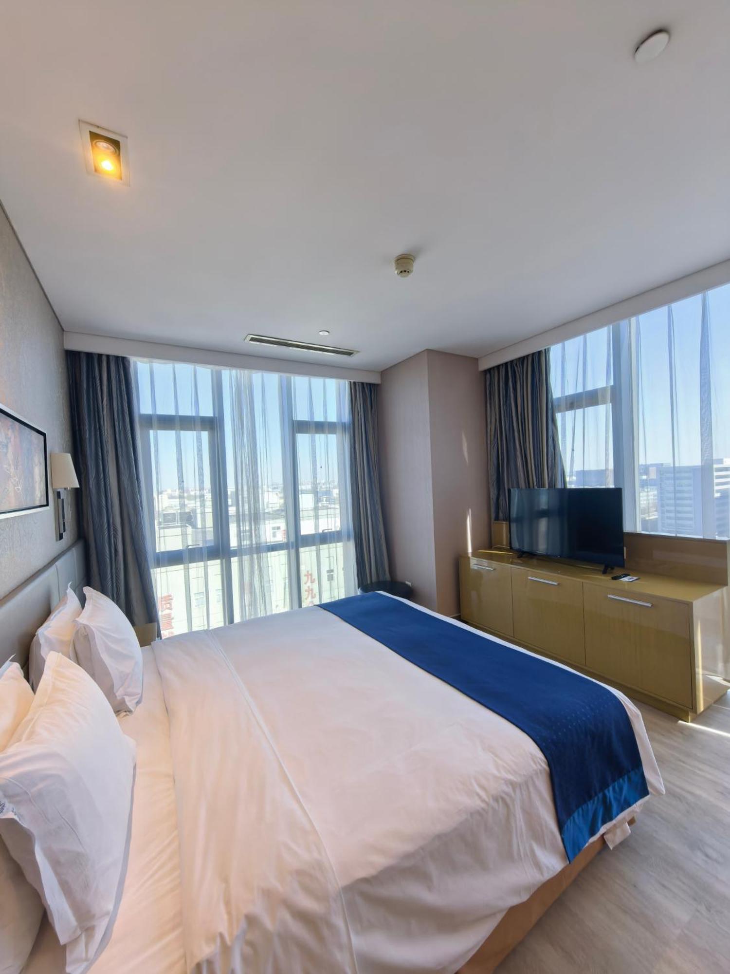 Holiday Inn Express Beijing Yizhuang By Ihg - Taxi 1 Hour To International Airport And 800 Meters To The Nearby Subway Kültér fotó